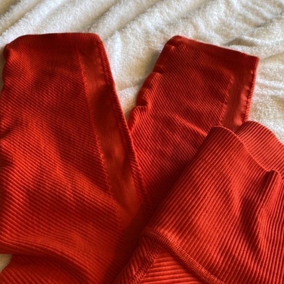 freepeople  movement by free people Throw High Waist Leggings
FP MOVEMEN… - Picture 8 of 11